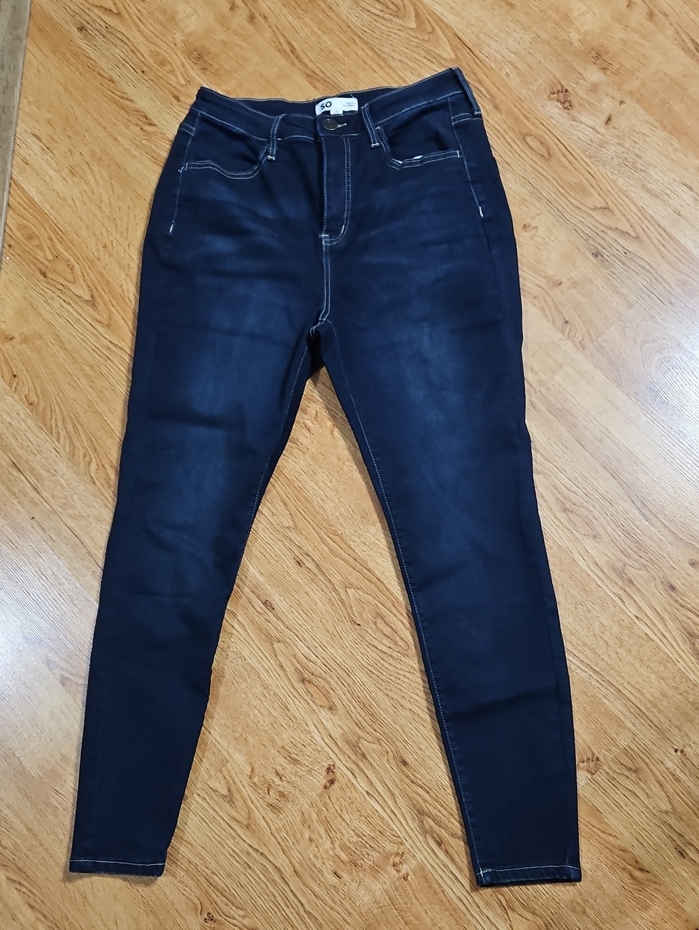 SO Women's Navy Skinny High-Rise Jeans